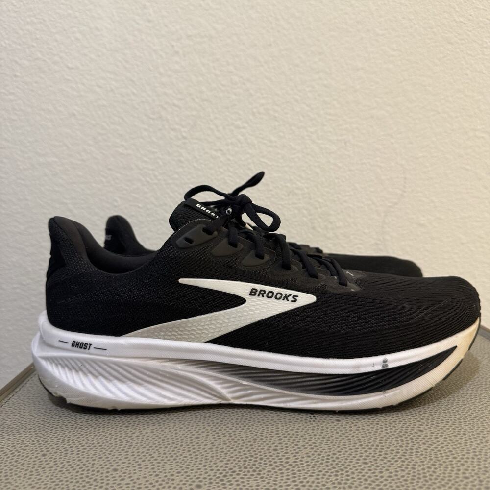 Men's Brooks Ghost 17 Black Grey White 110442 1D 090 Sz 12 D